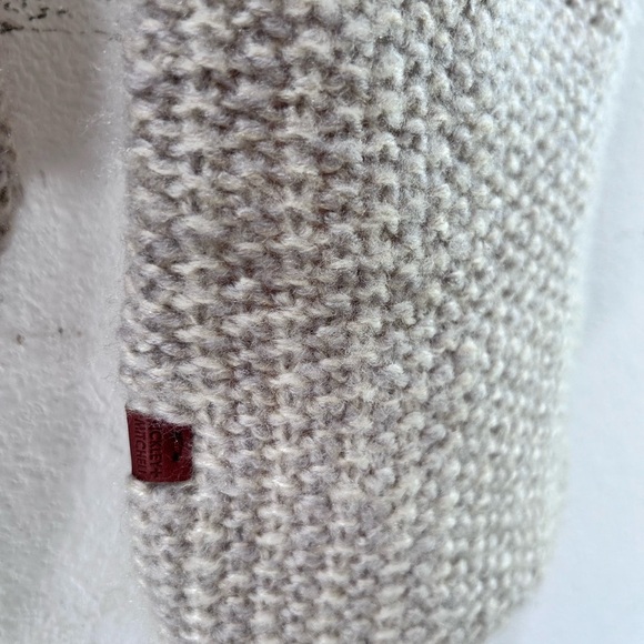 Blue Knit Scarf - Picture 13 of 14